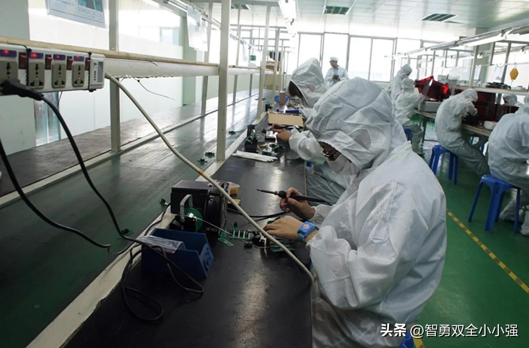 没读大学的表姐靠教宝妈偷懒做饭,在网线缝里抠出第一桶金(图3) 没读大学的表姐靠教宝妈偷懒做饭,在网线缝里抠出第一桶金(图3)