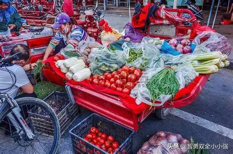 没读大学的表姐靠教宝妈偷懒做饭,在网线缝里抠出第一桶金(图7) 没读大学的表姐靠教宝妈偷懒做饭,在网线缝里抠出第一桶金(图7)