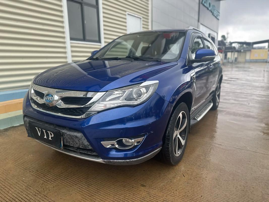 比亚迪 S7 预计 10 月下旬上市,配置丰富售价 15 万起(图2) 比亚迪 S7 预计 10 月下旬上市,配置丰富售价 15 万起(图2)