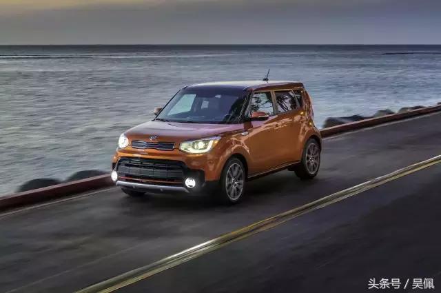 兰博基尼、保时捷、福特全系测评:2016年度最令人印象深刻的车型盘点(图6) 兰博基尼、保时捷、福特全系测评:2016年度最令人印象深刻的车型盘点(图6)