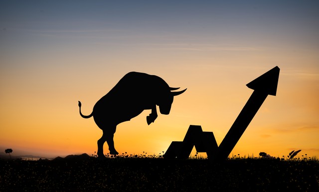 股票缩量大盘跳水，市场主线散乱是护盘还是真下跌？(图2)