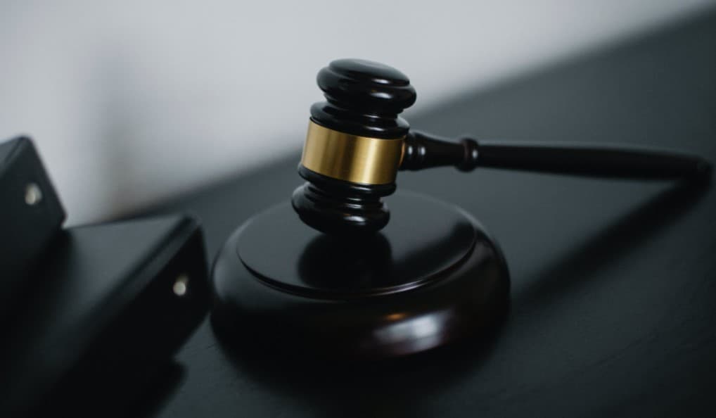 股票重组上会通过后，一般多久能复牌？停牌时间影响因素全解析(图2)