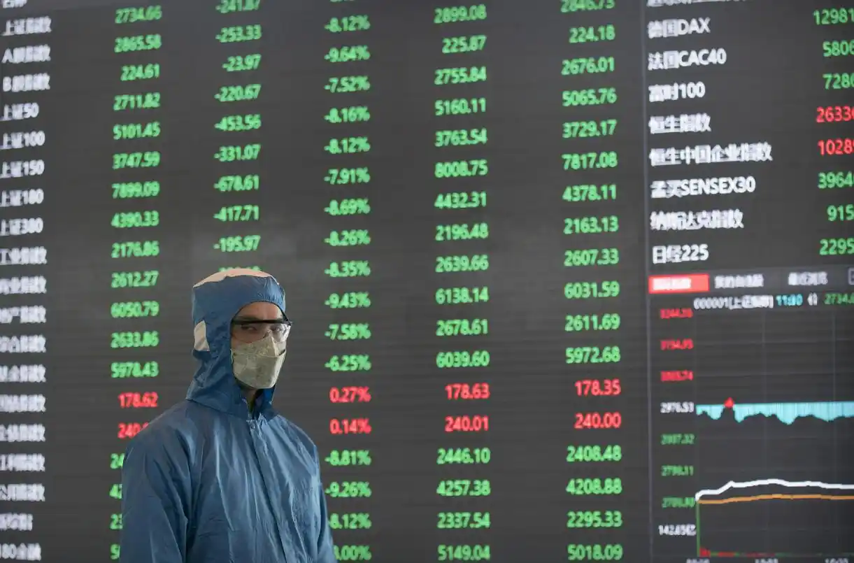 广汇汽车股价暴跌退市转新三板,连续18个交易日跌停咋回事?(图2) 广汇汽车股价暴跌退市转新三板,连续18个交易日跌停咋回事?(图2)