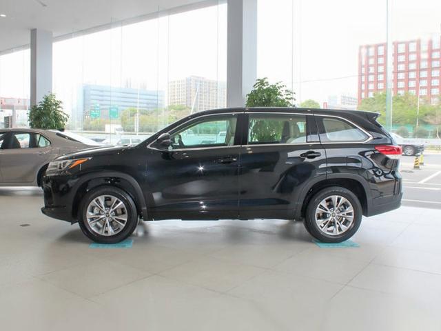 <strong>想买丰田汉兰达？2021款最低配成交价及车型介绍来了</strong>