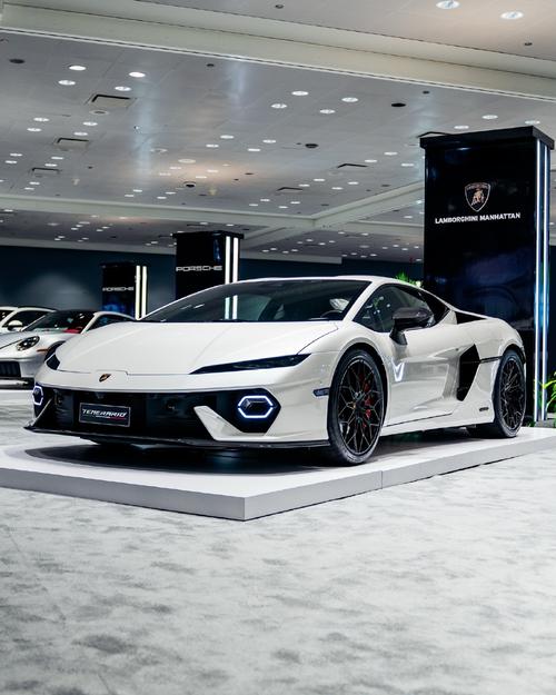 兰博基尼全新入门超跑Temerario性能超强悍,实力不凡(图2) 兰博基尼全新入门超跑Temerario性能超强悍,实力不凡(图2)