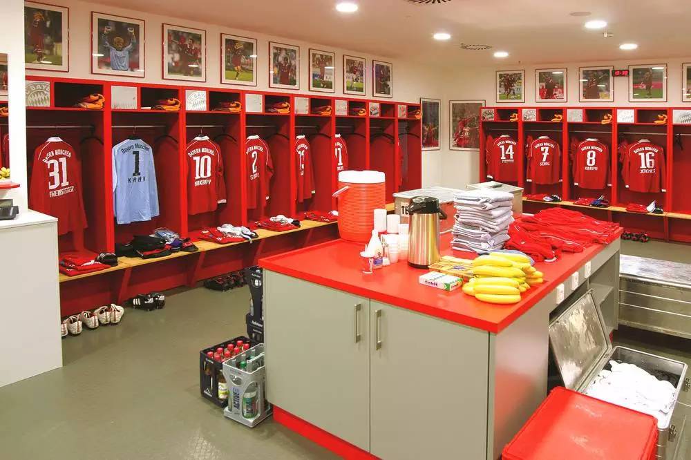 泰达主场比赛明日打响!球迷用品店啥样?投资要多少?(图11) 泰达主场比赛明日打响!球迷用品店啥样?投资要多少?(图11)